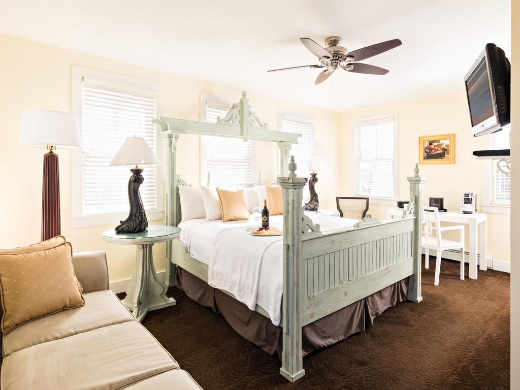 Brass Key Guesthouse Adults Only Provincetown Ruang foto