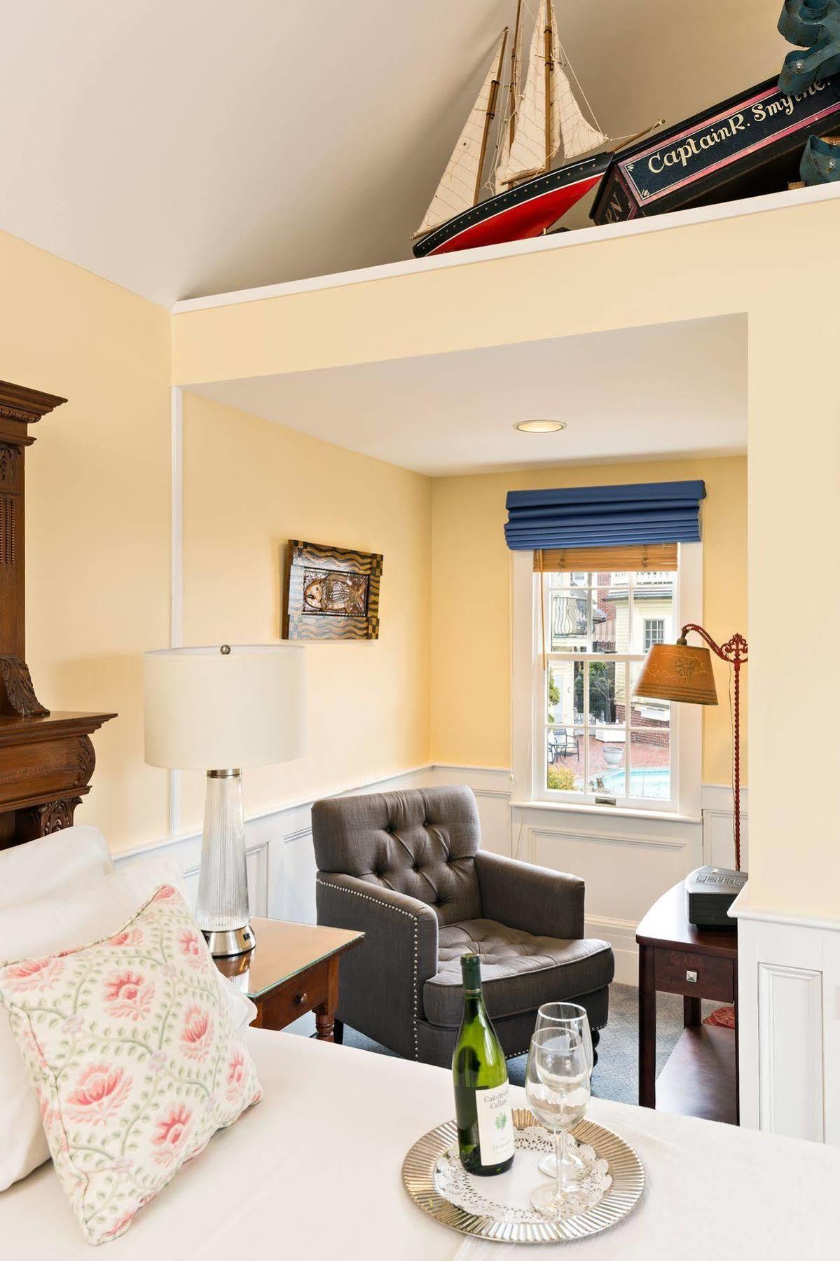 Brass Key Guesthouse Adults Only Provincetown Bagian luar foto