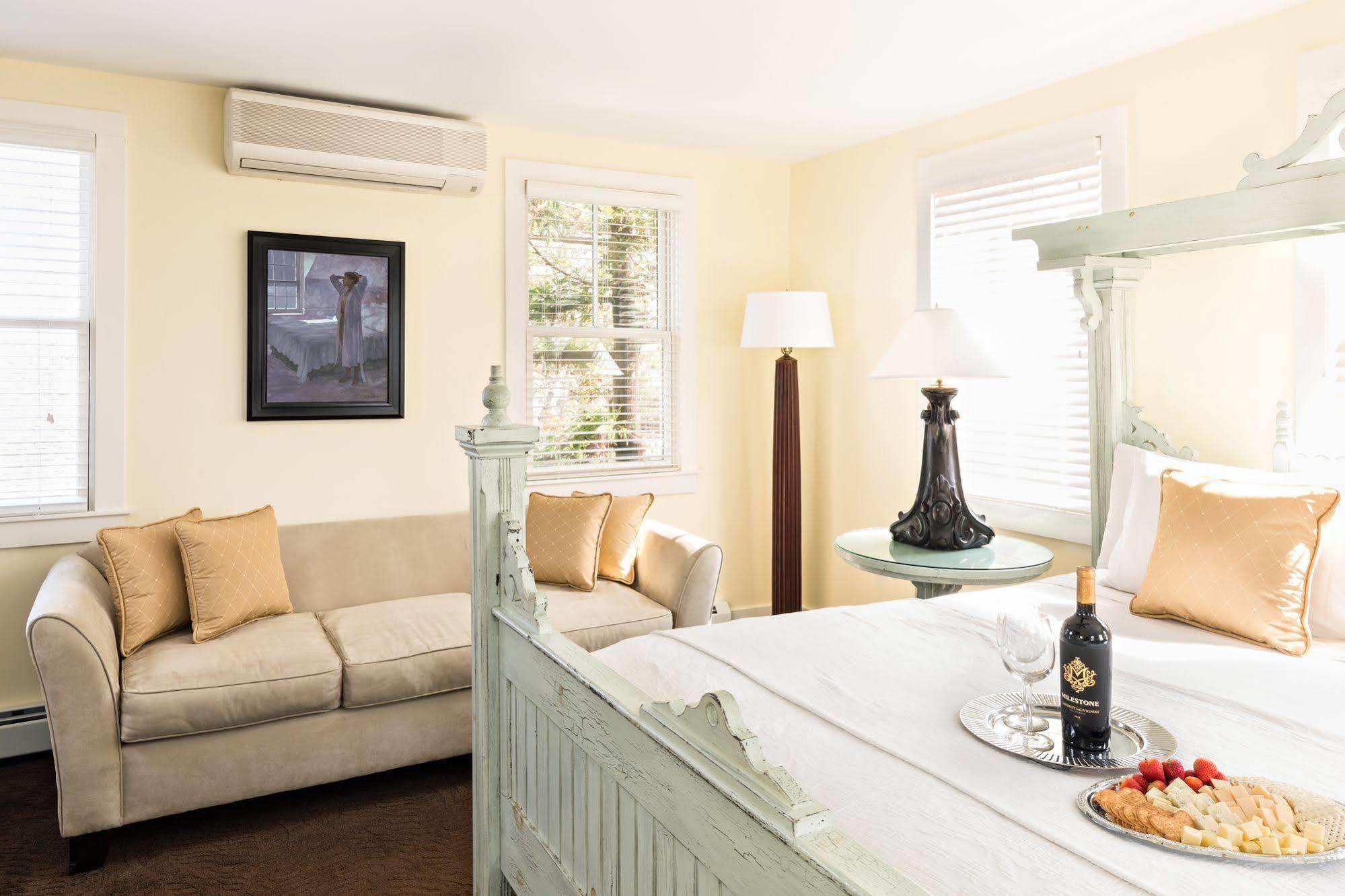 Brass Key Guesthouse Adults Only Provincetown Bagian luar foto