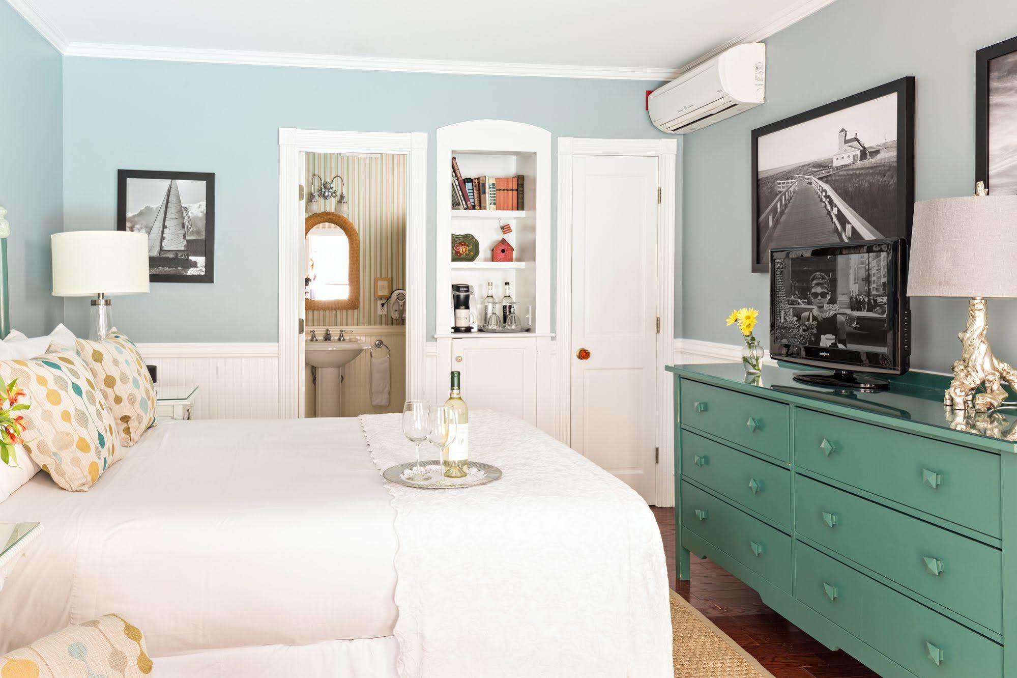 Brass Key Guesthouse Adults Only Provincetown Bagian luar foto