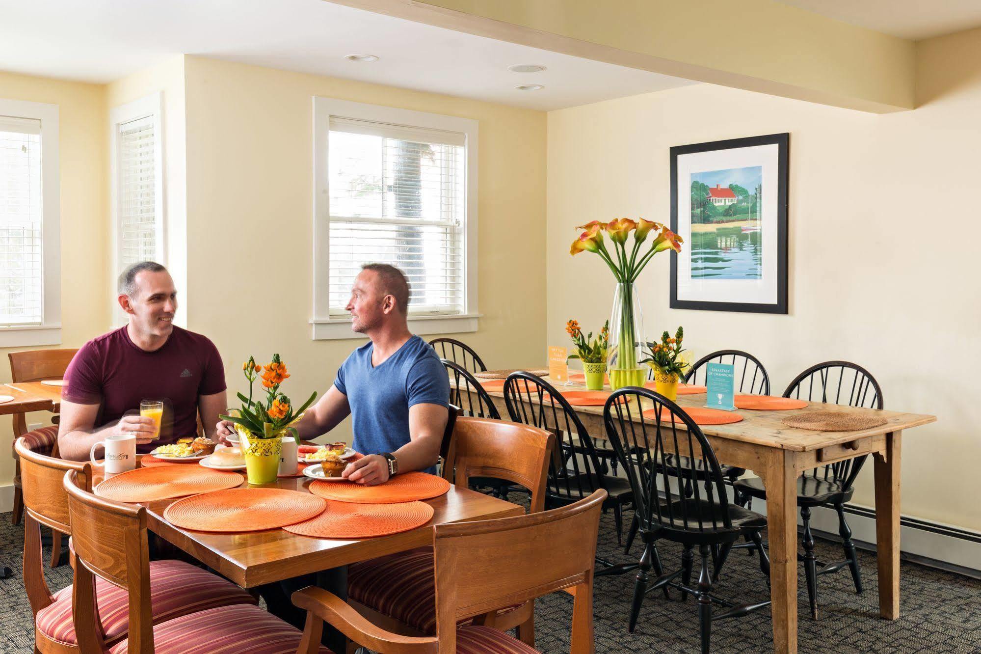 Brass Key Guesthouse Adults Only Provincetown Bagian luar foto